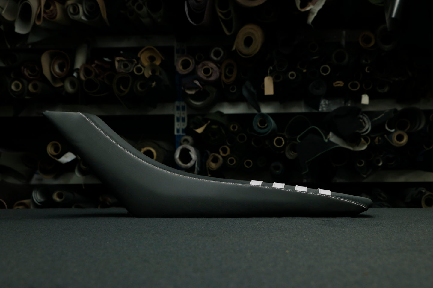 Jor Seat Stripes (White)