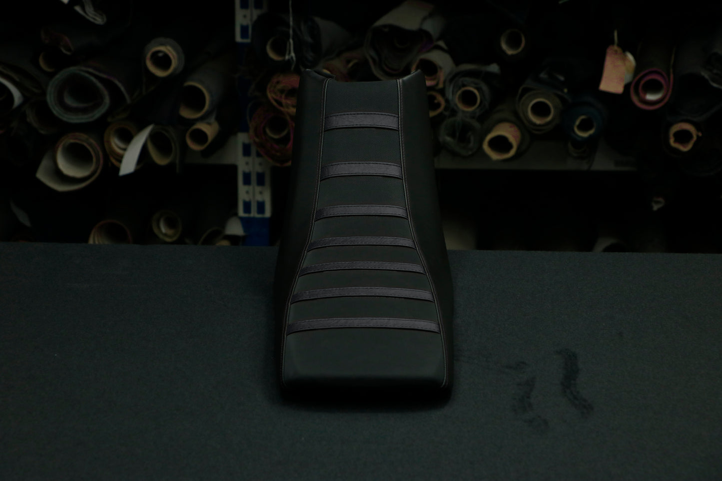 Jor Seat Full Stripes (Black)